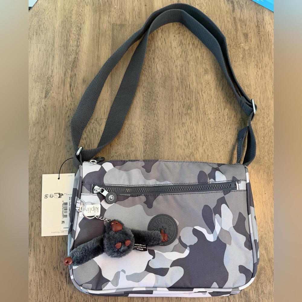 NWT Kipling Callie Camo Crossbody